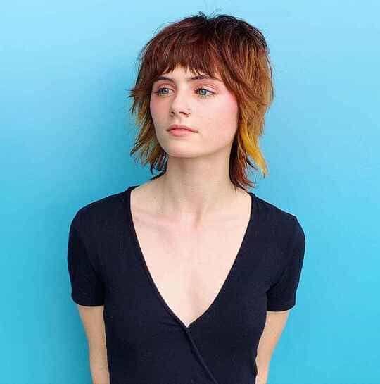 Short Shag Hairstyle for Wavy Hair