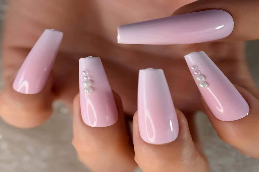 Ombre Nails That Are Fashionably In Season