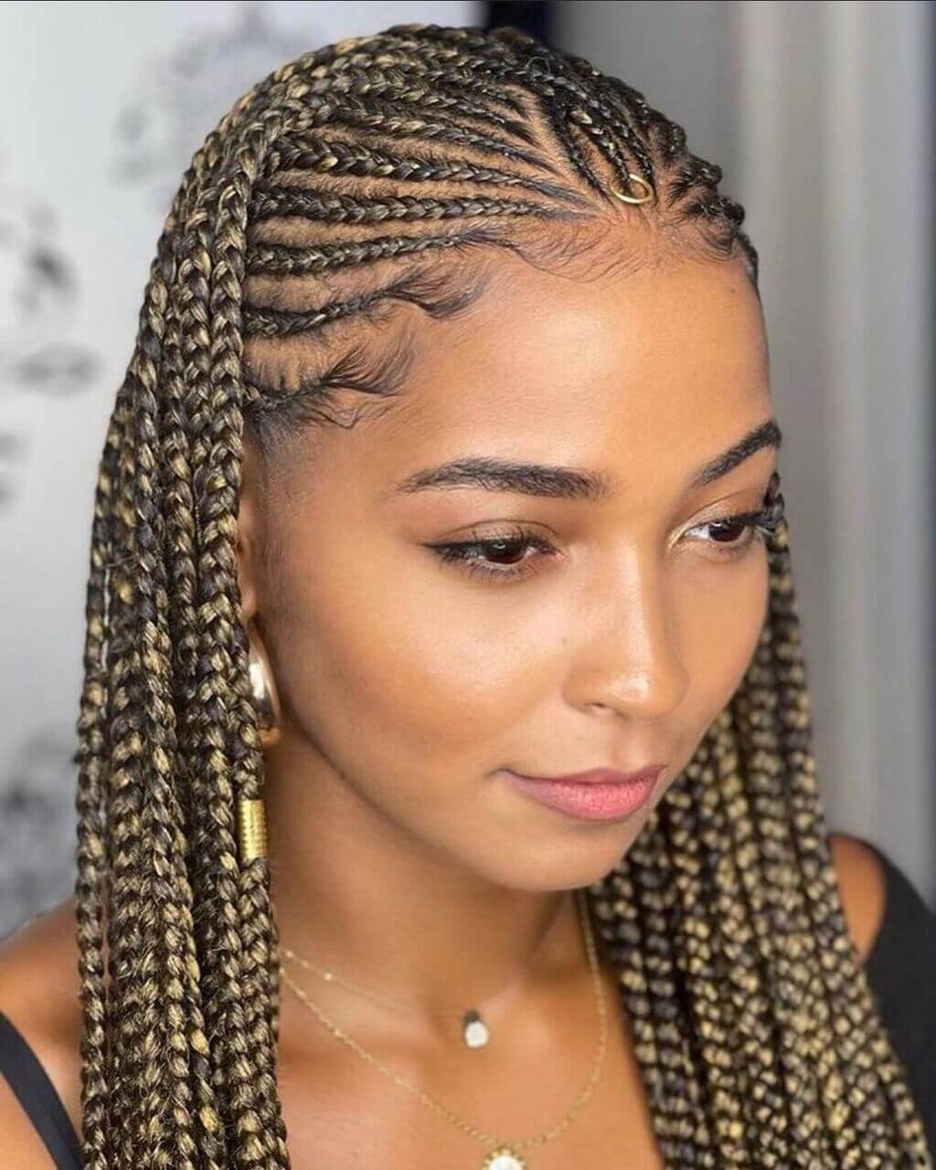 knotless braids with curls