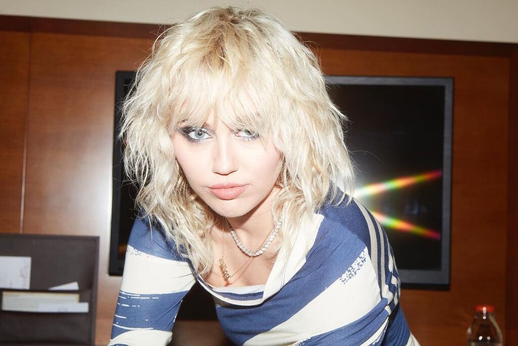 Miley Cyrus Style Wolf Cut