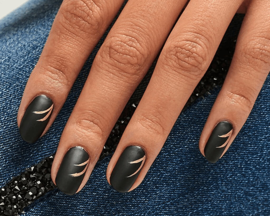 trendy short acrylic nails