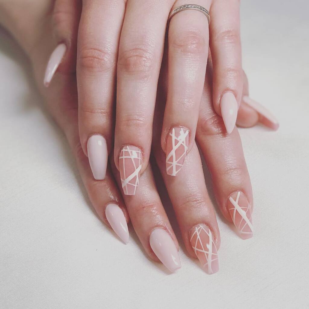 Short Acrylic Nails