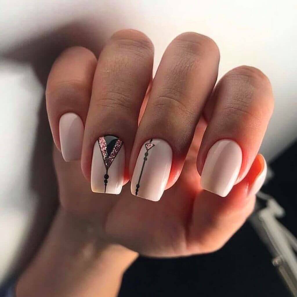 Short Acrylic Nails