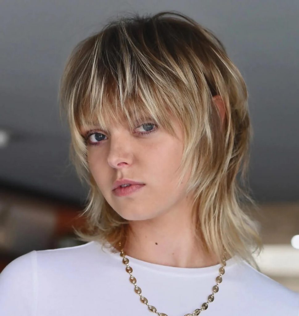 wolf cut long hair