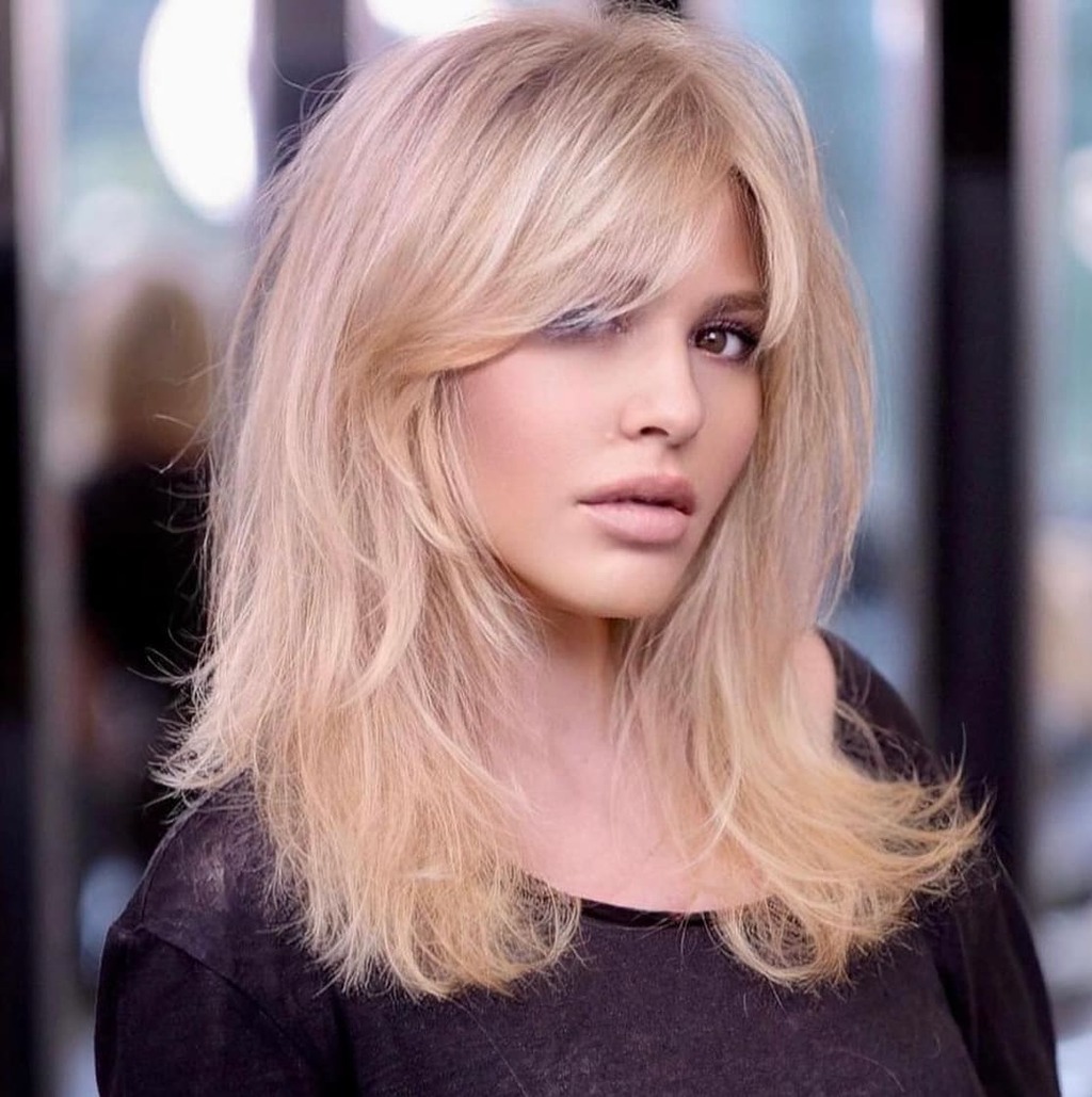 Women's Haircut with Crown Volume
