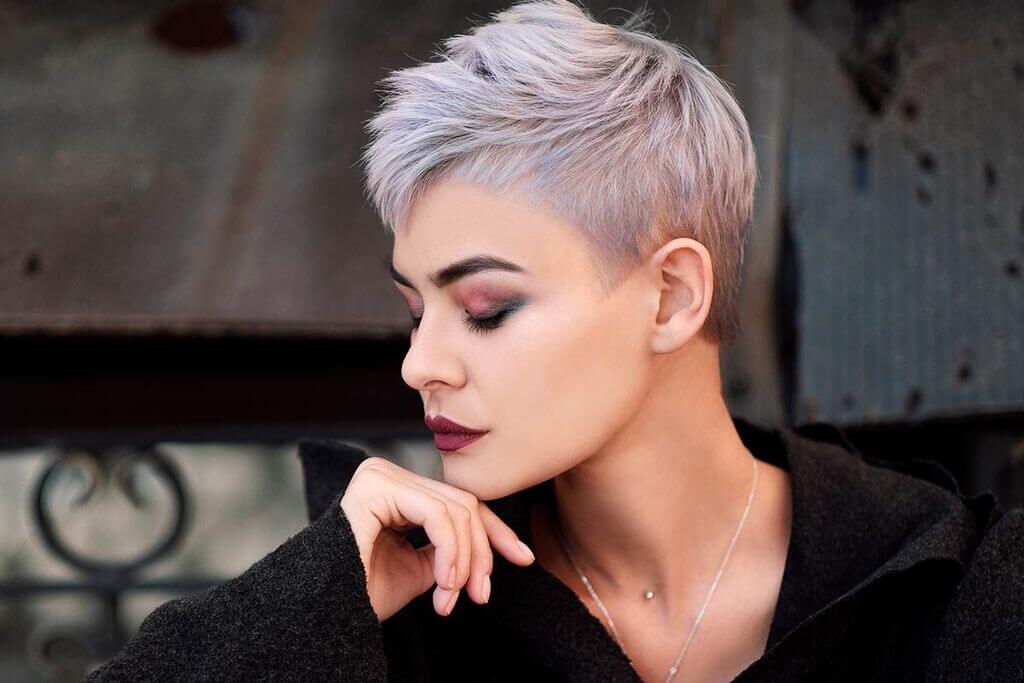 Gray-Blonde Highlighted Crop