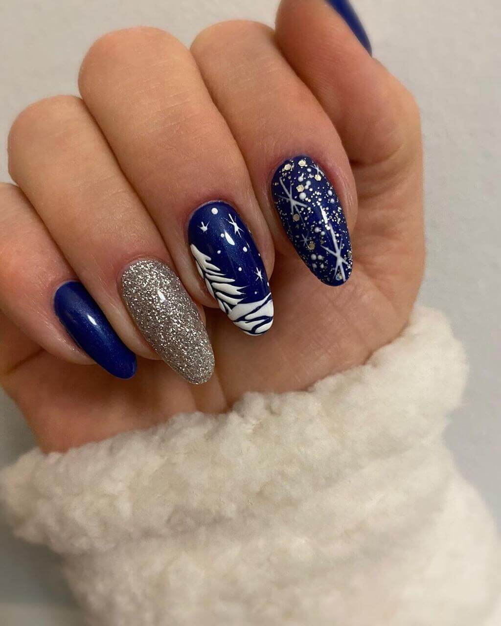 navy blue nail designs