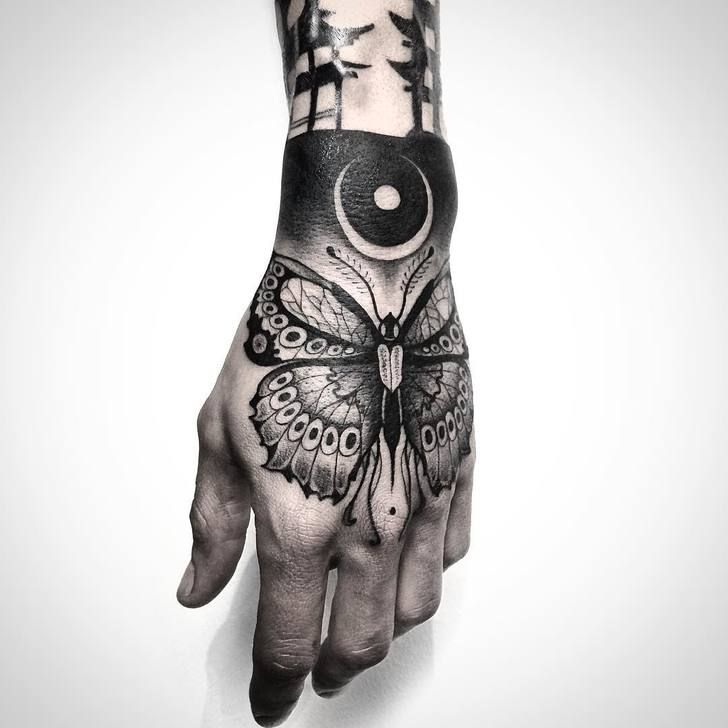 Eye Catching & Cool Male Hand Tattoo Ideas & Designs