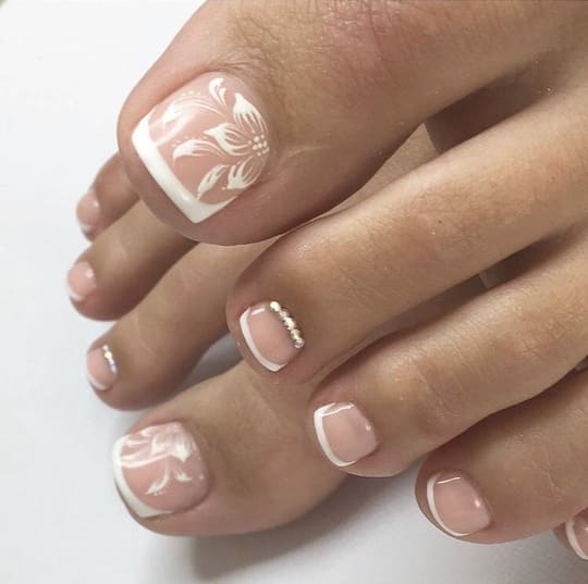 elegant white pedicure designs