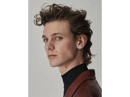 Long Curly Hair with Shoulder Length Hairstyle