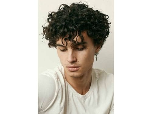 Long Curly Hair with Shoulder Length Hairstyle