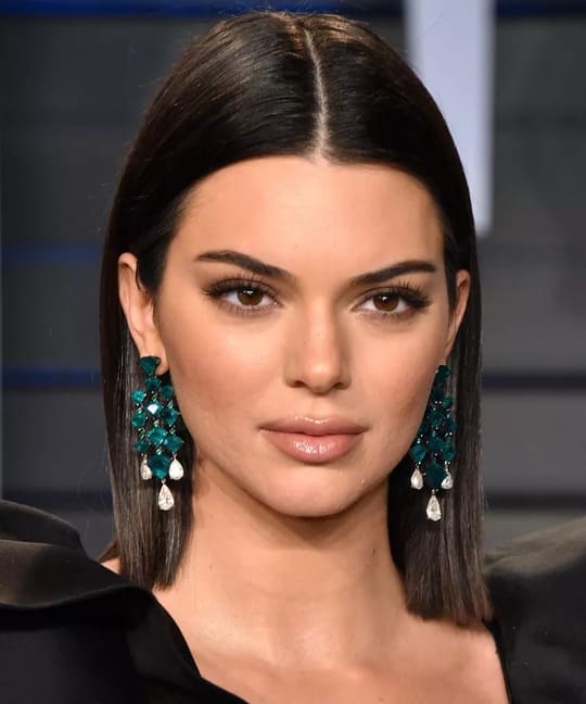 Sleek Lob Cut