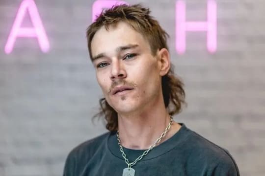 Classic Mullet Haircut