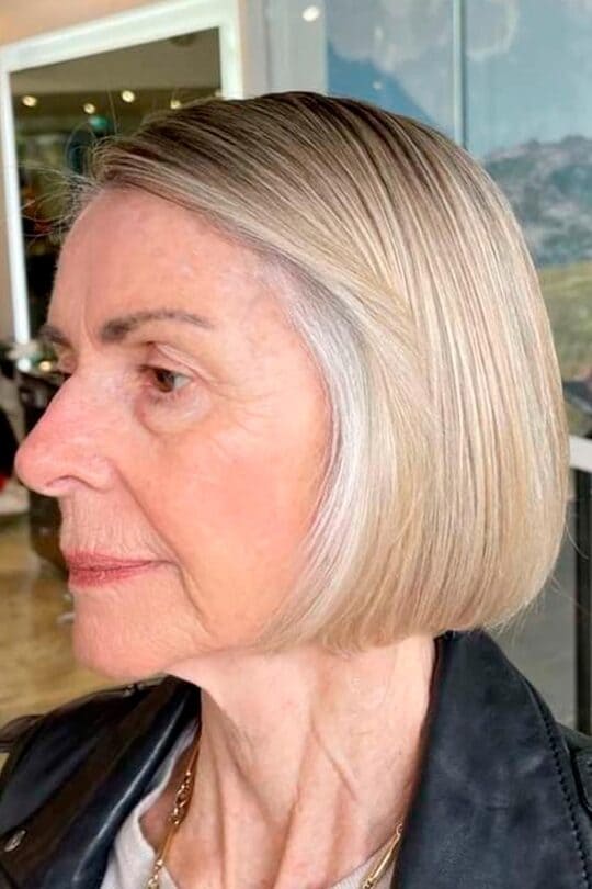 Short Haircuts for Women Over 60