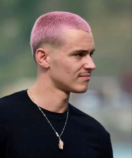 Dyed Short Cut