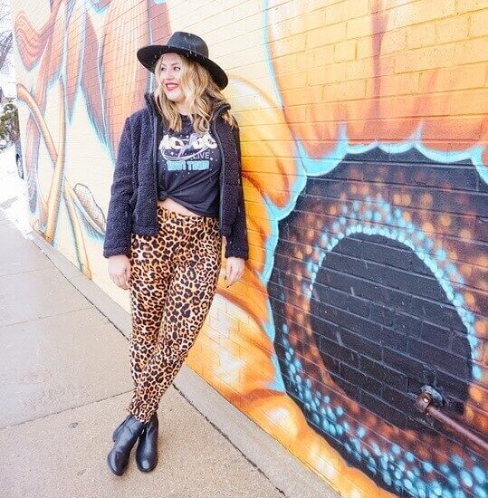 Printed Pants concert outfit