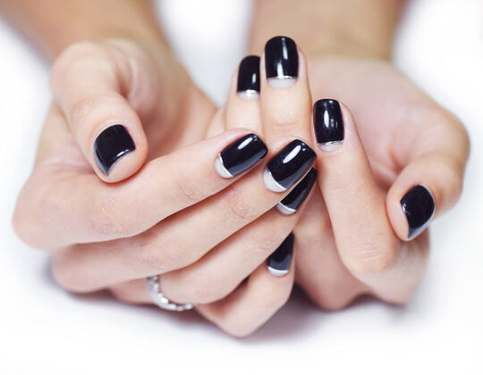 Reverse French Manicure