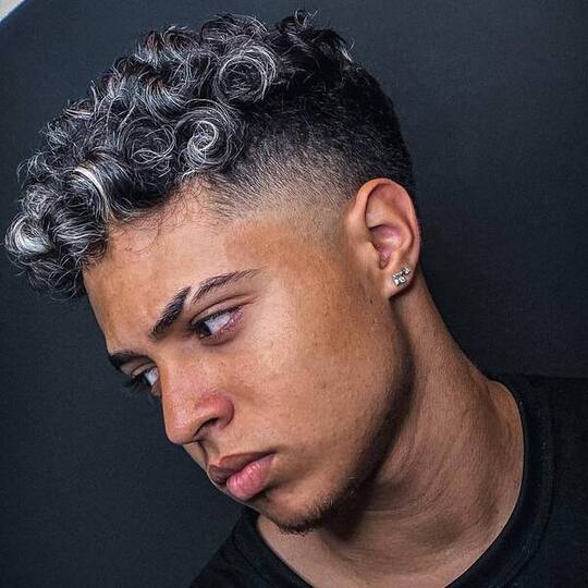 Taper Fade With Highlights