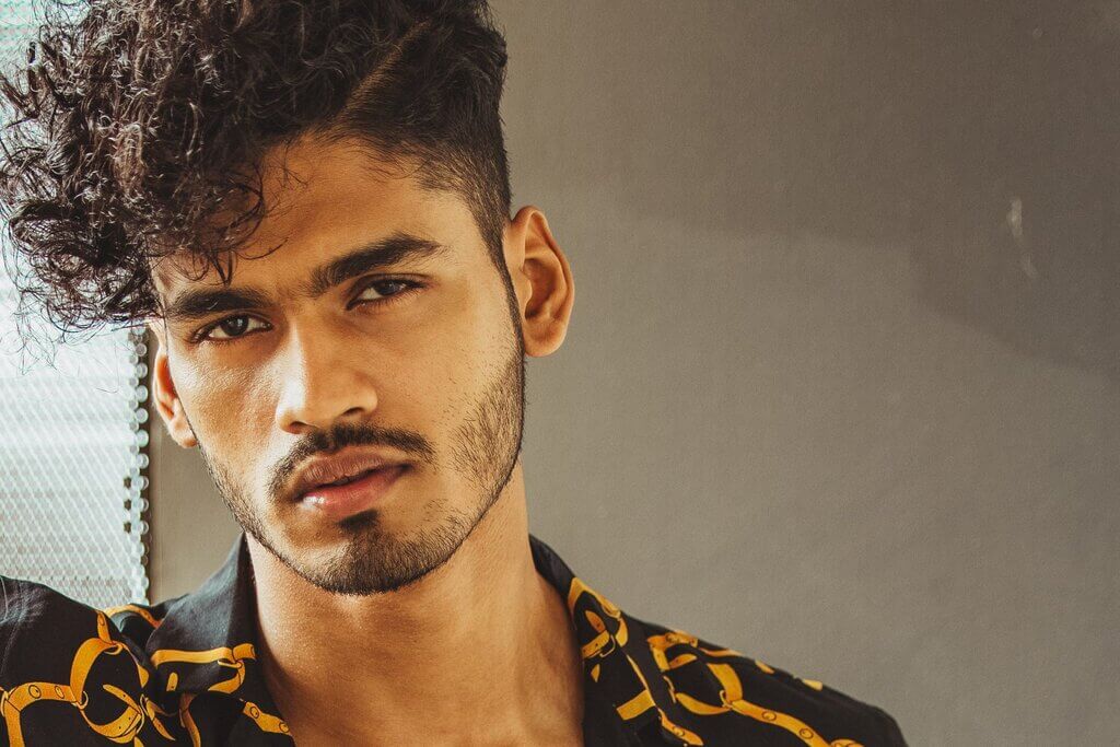 Curly Hair Undercut
