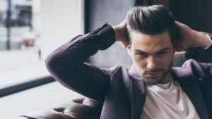 21+ Stylish Slick Back Haircut Ideas in 2025 - Dezayno