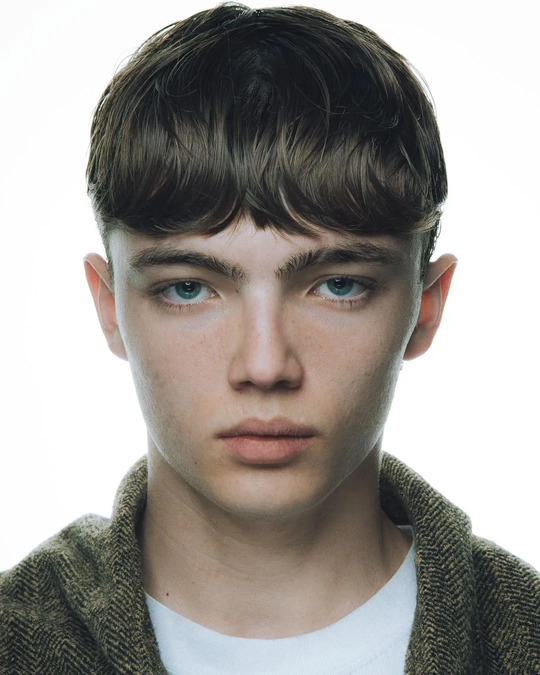 Soft Full Fringe haircut