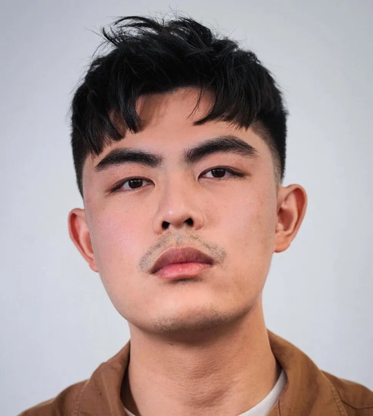 Textured Floppy Fringe haircut